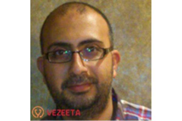 <span class="dr-prefix">دكتور</span> وائل منسى