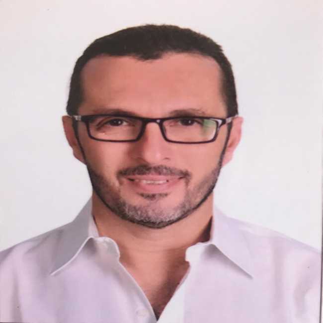 مركز ألفا وان أحمد عبدالله