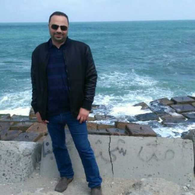 مركز حسين ابو الفتوح