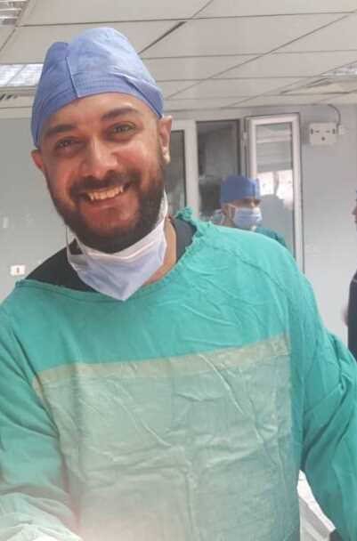 مركز أشرف لطفى الجمل