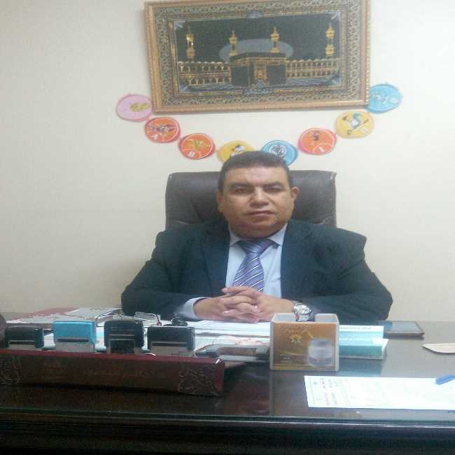 مركز حاتم منصور